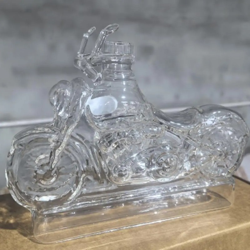 Motorcycle Style Whisky Decant - đánh giá và giá Glass Decanter Whiskey